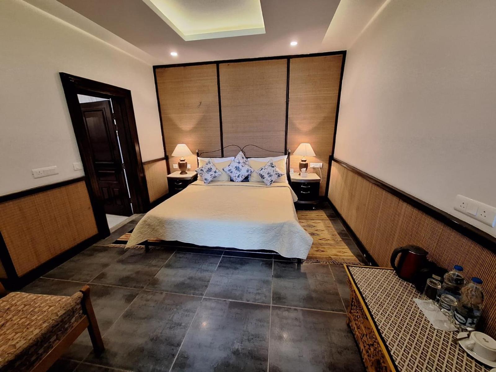 Riverland Luxury Homestay Choglamsar By Lexstays Leh Luaran gambar